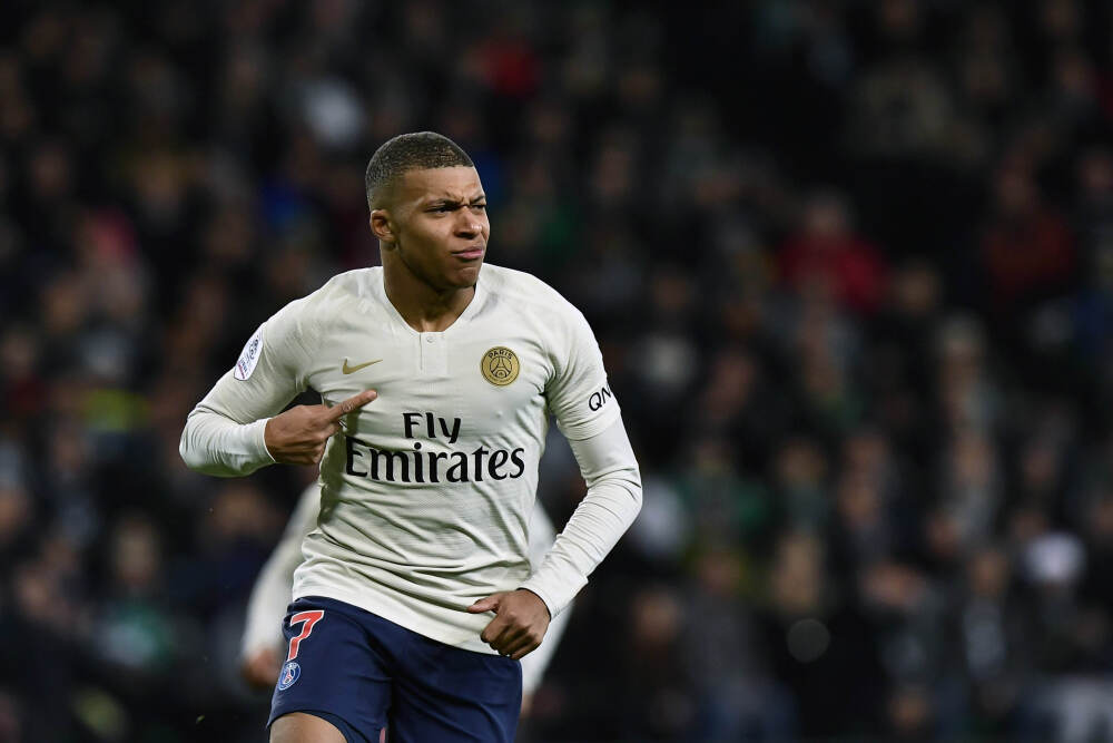 和讯投顾王宇：市场只有两种走势！摩尔和其他